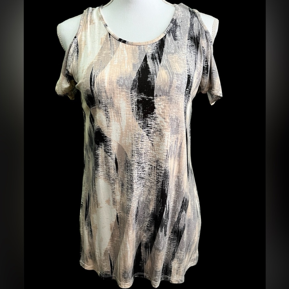 Rose+Olive Open Shoulder Multi-Color Summer Top/Blouse, Size S